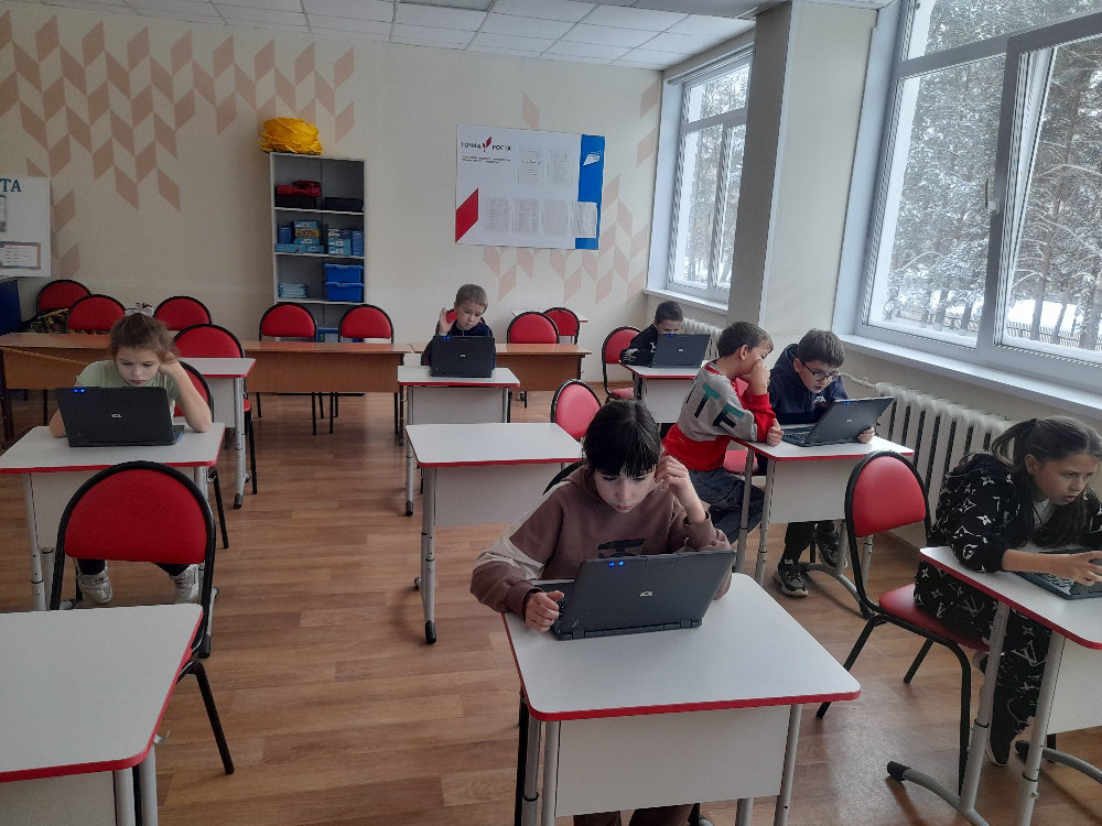 «Урок Цифры» на тему «Мессенджеры».