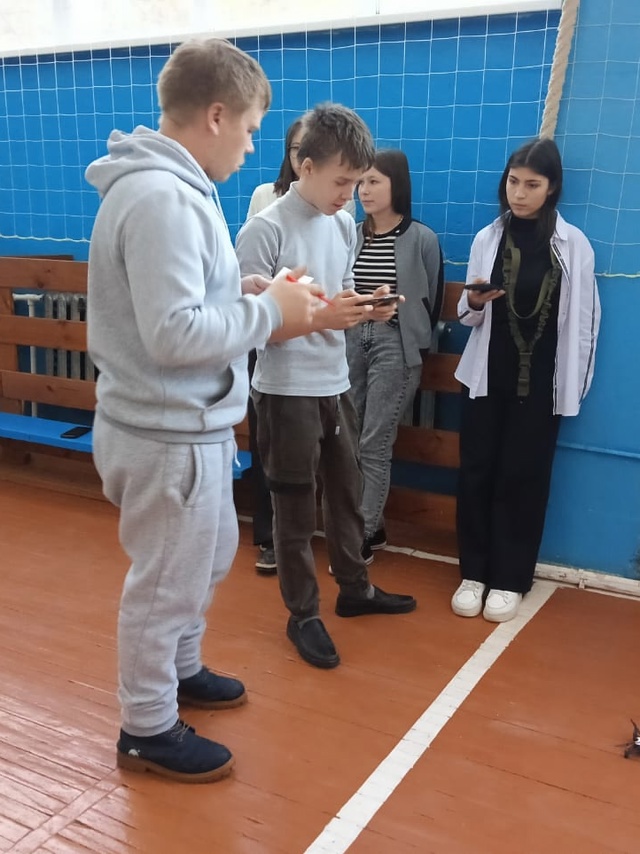 Пилотирование квадрокоптеров.